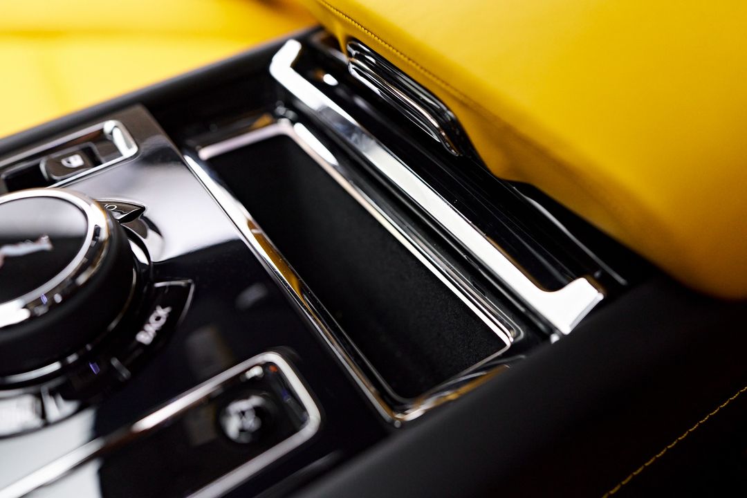 2025 Rolls-Royce Spectre