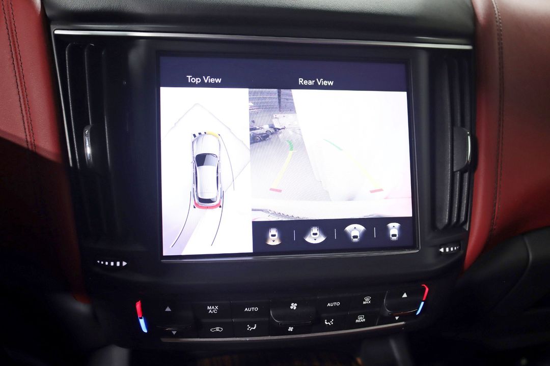 2022 Maserati Levante