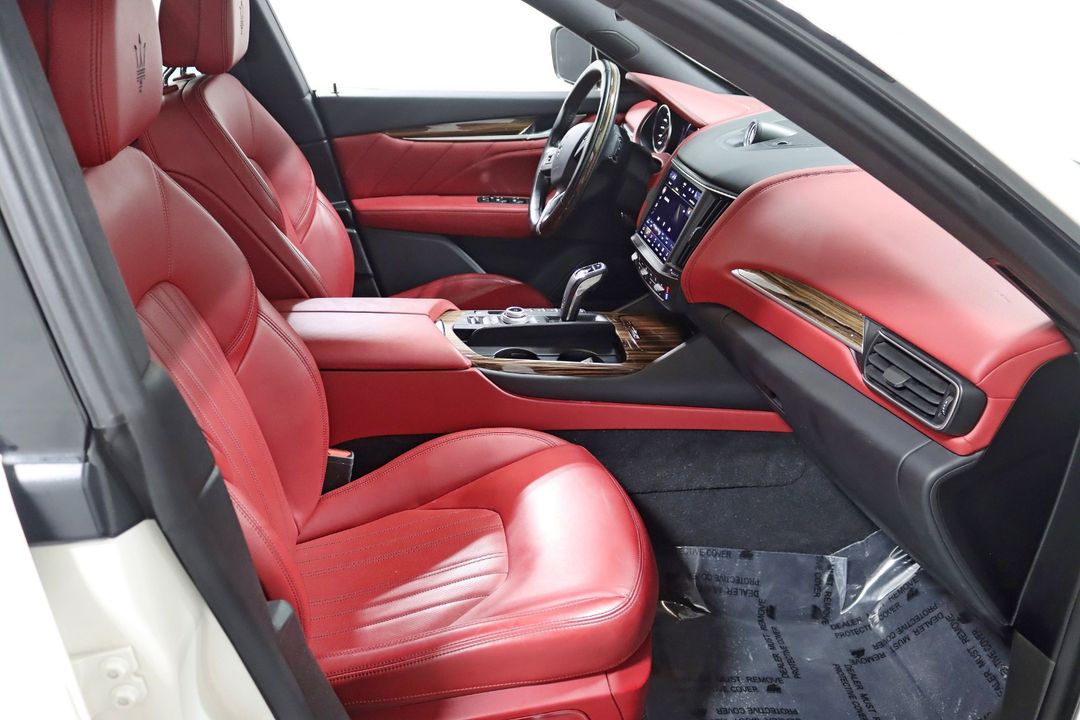 2022 Maserati Levante