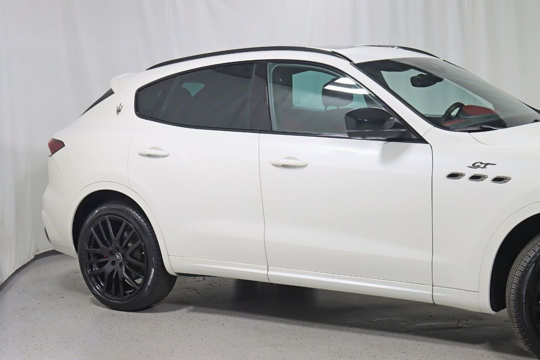 2022 Maserati Levante