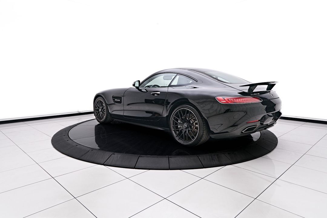 2017 Mercedes-Benz AMG   GT