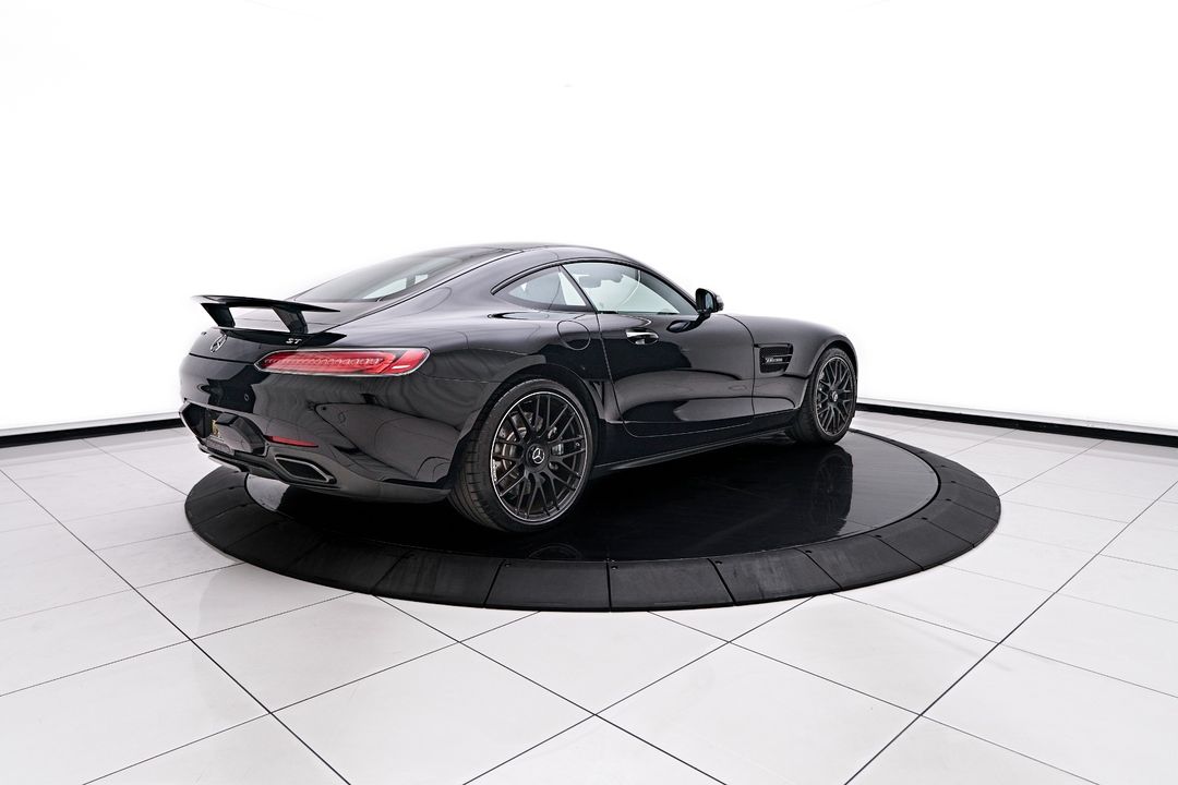 2017 Mercedes-Benz AMG   GT