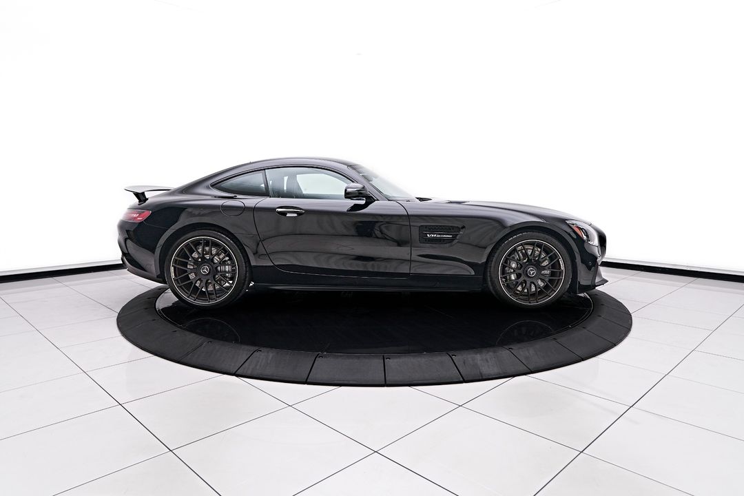2017 Mercedes-Benz AMG   GT
