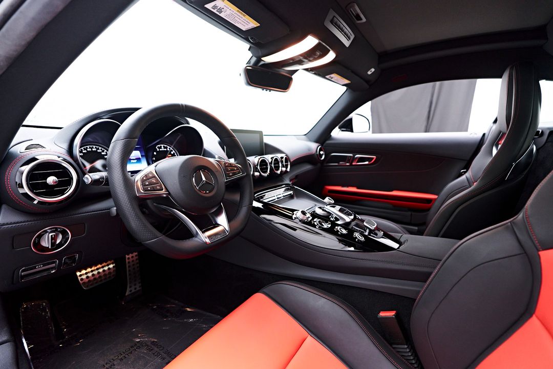 2017 Mercedes-Benz AMG   GT