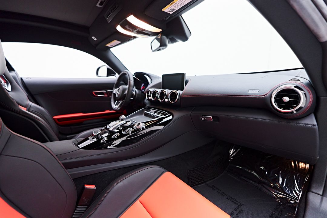 2017 Mercedes-Benz AMG   GT