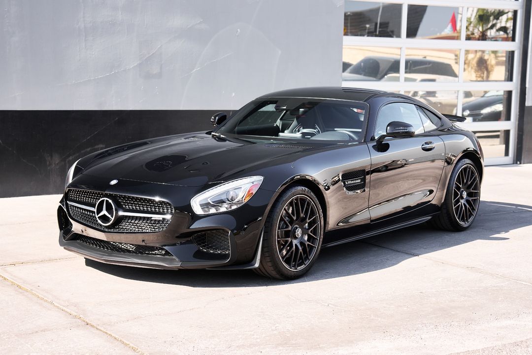 2017 Mercedes-Benz AMG   GT