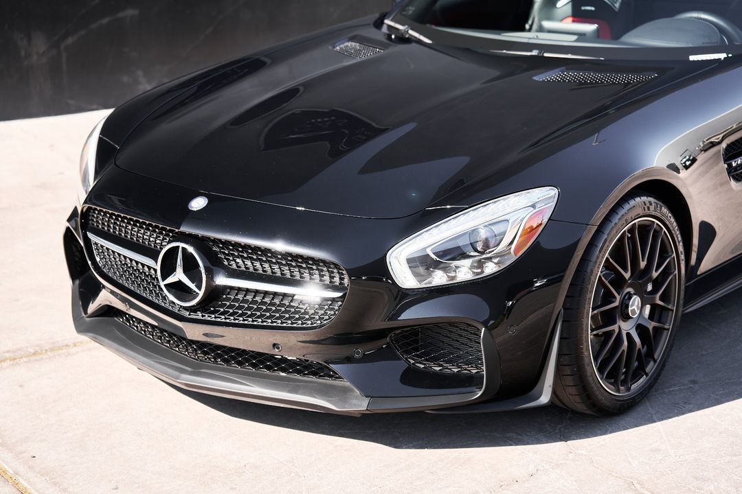 2017 Mercedes-Benz AMG   GT