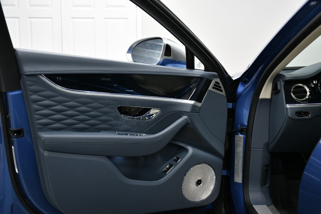 2023 Bentley Flying Spur