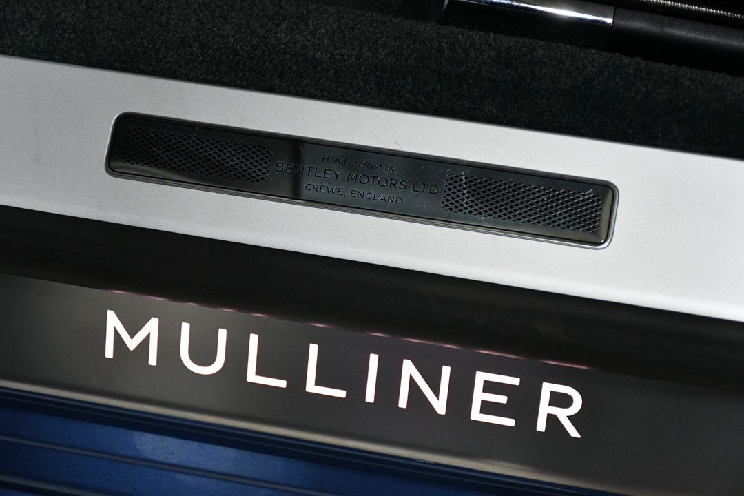 2023 Bentley Flying Spur