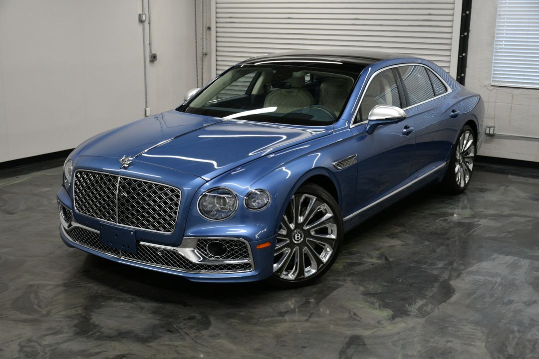2023 Bentley Flying Spur