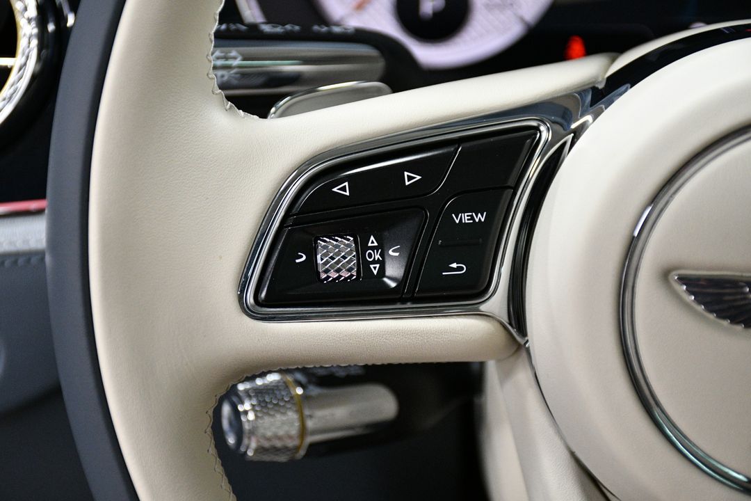 2023 Bentley Flying Spur