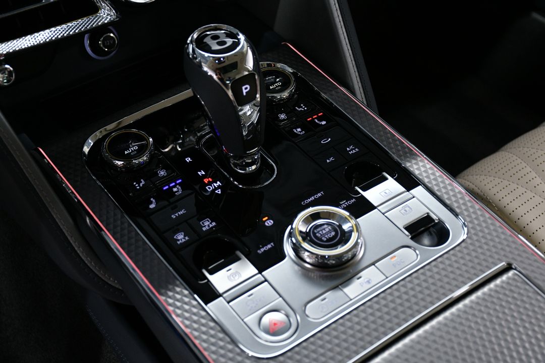 2023 Bentley Flying Spur