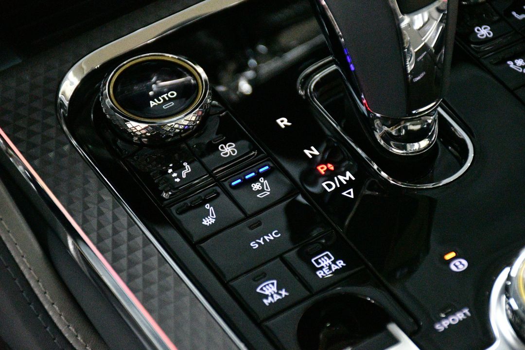 2023 Bentley Flying Spur