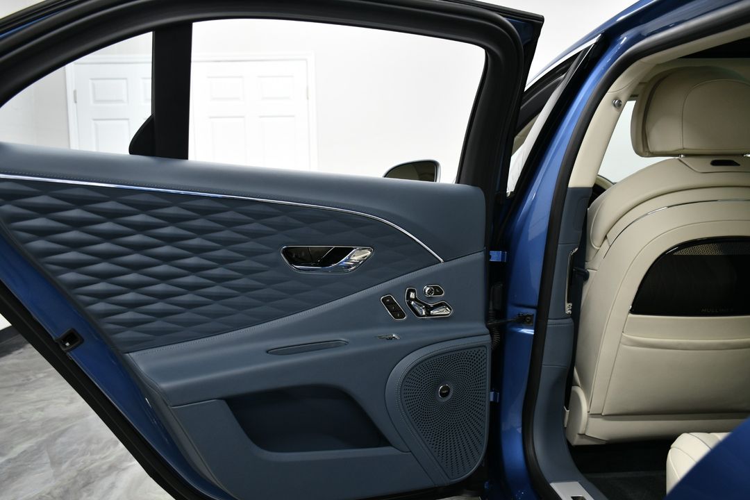 2023 Bentley Flying Spur