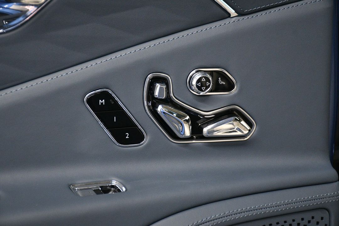 2023 Bentley Flying Spur