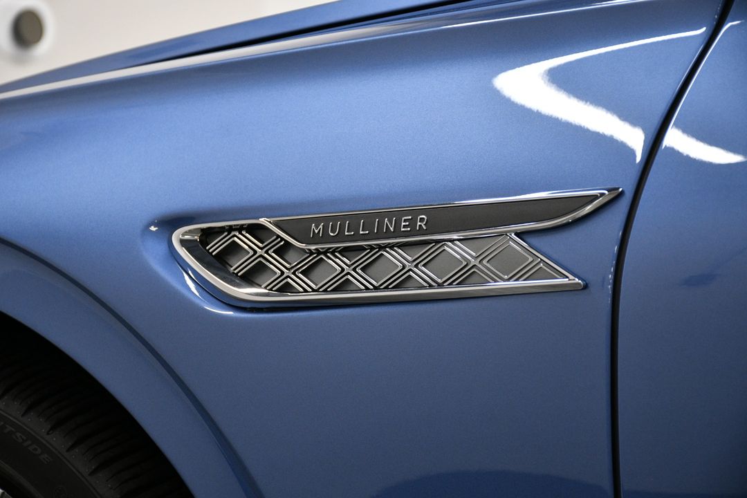 2023 Bentley Flying Spur