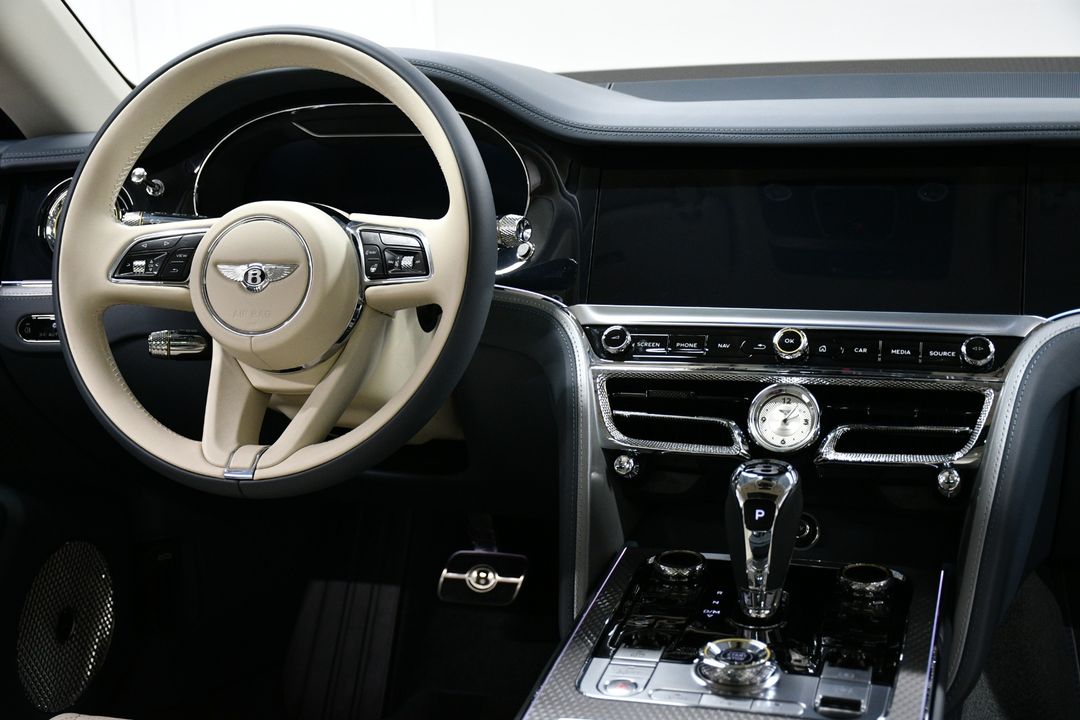 2023 Bentley Flying Spur