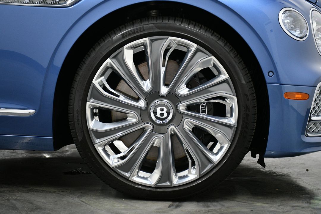 2023 Bentley Flying Spur