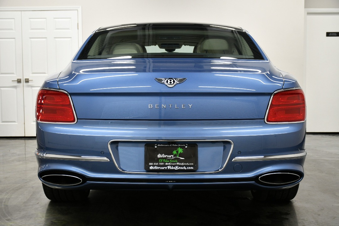 2023 Bentley Flying Spur