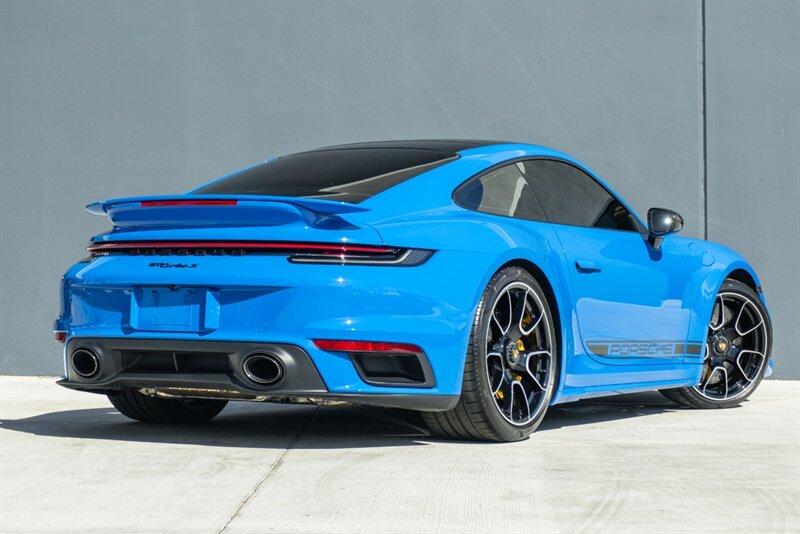 2022 Porsche 911