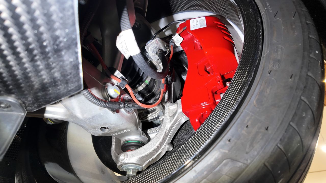 2024 Ferrari SF90