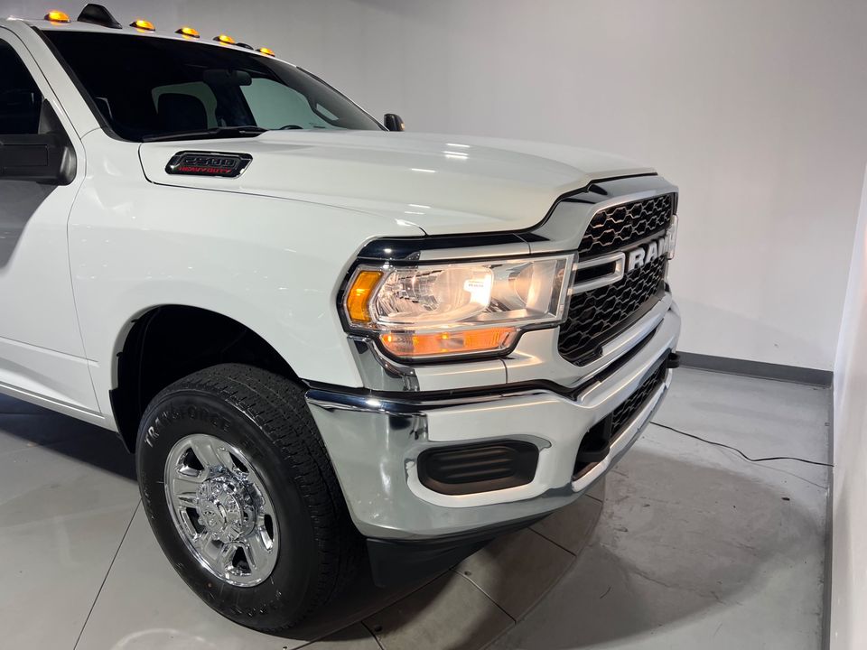 2024 Ram 2500 Tradesman Crew Cab 4x4