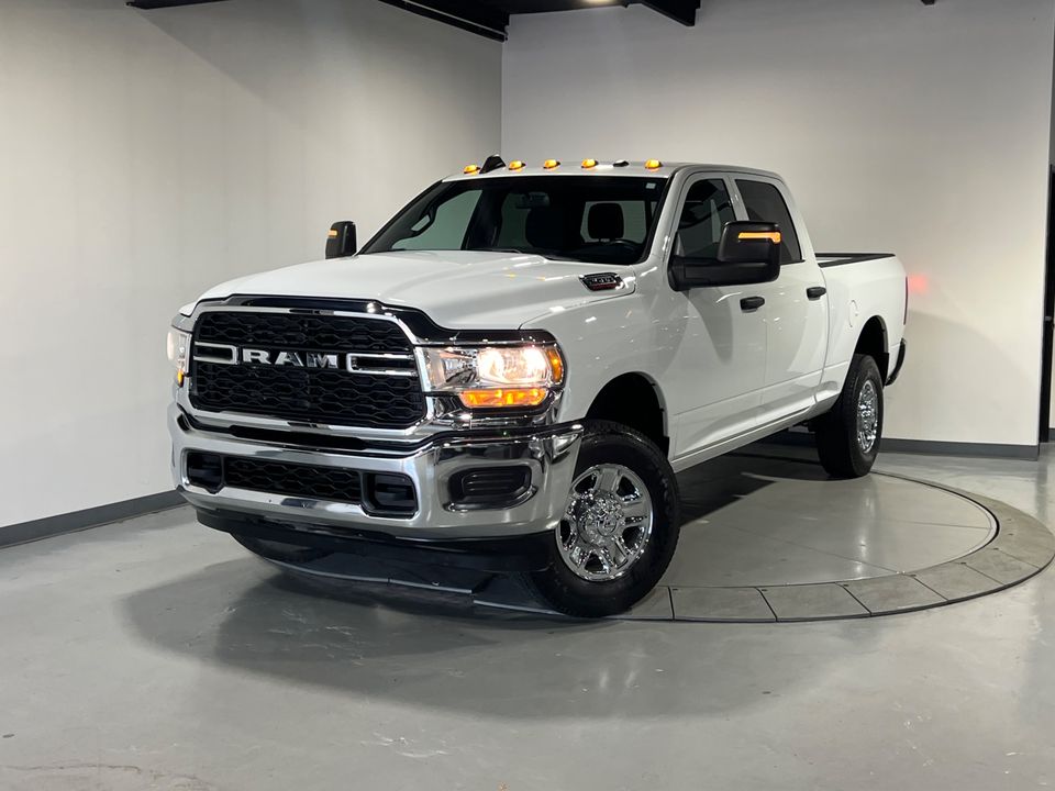 2024 Ram 2500 Tradesman Crew Cab 4x4