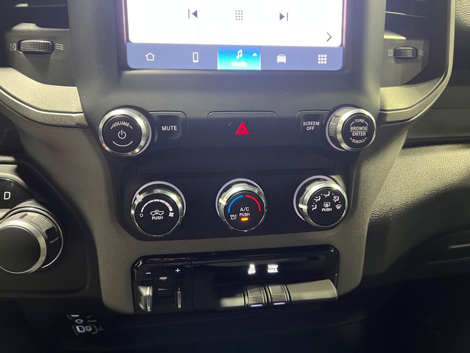 2024 Ram 2500 Tradesman Crew Cab 4x4