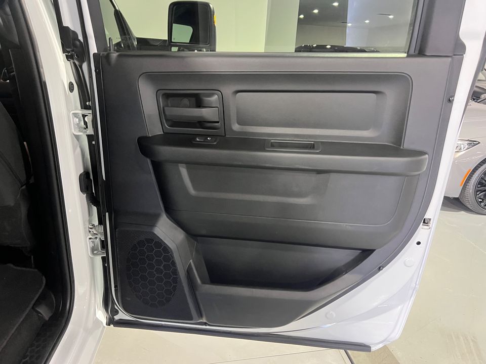 2024 Ram 2500 Tradesman Crew Cab 4x4