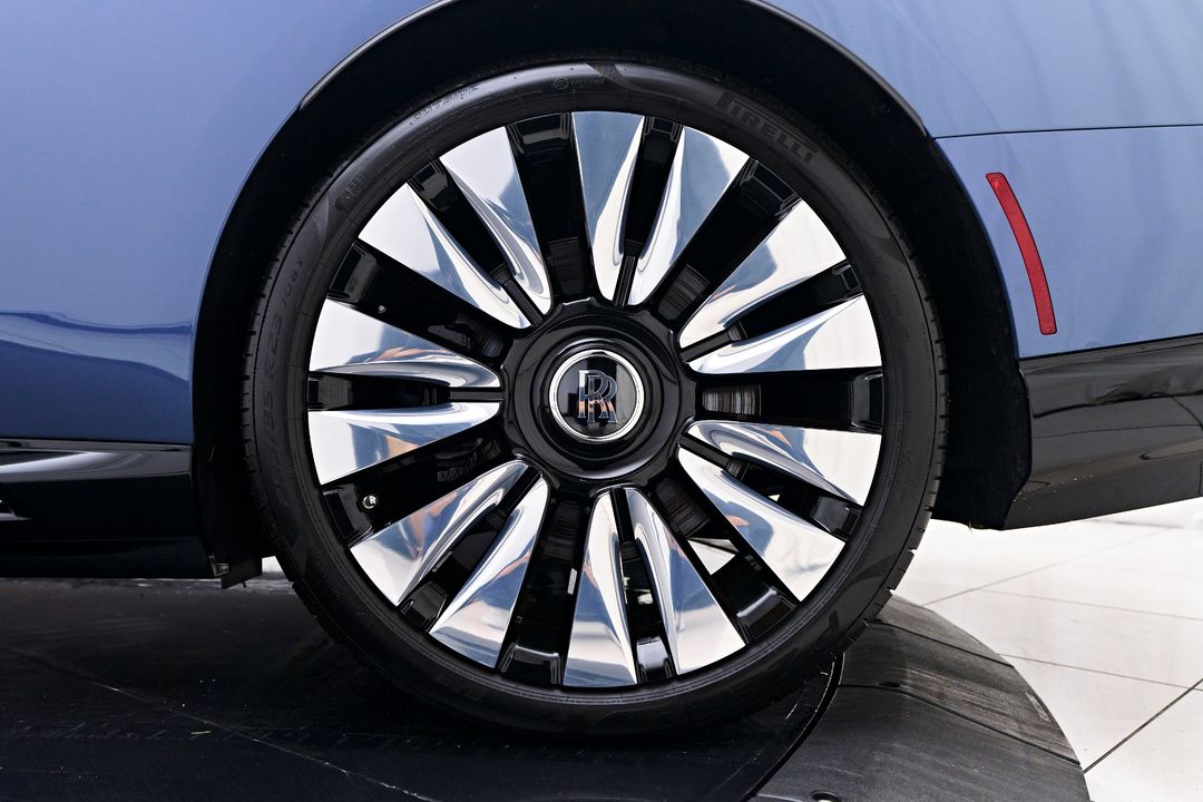 2024 Rolls-Royce Spectre