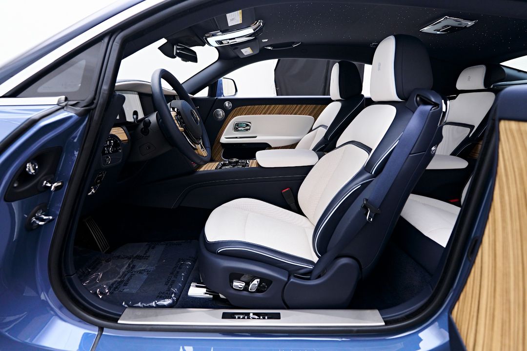 2024 Rolls-Royce Spectre