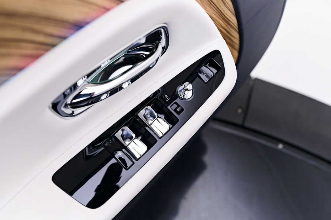 2024 Rolls-Royce Spectre