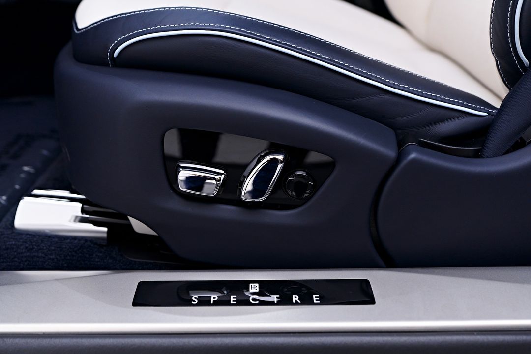 2024 Rolls-Royce Spectre