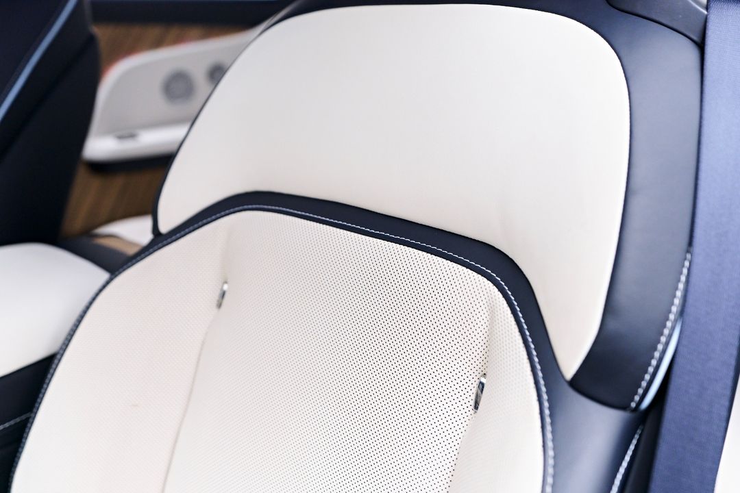 2024 Rolls-Royce Spectre