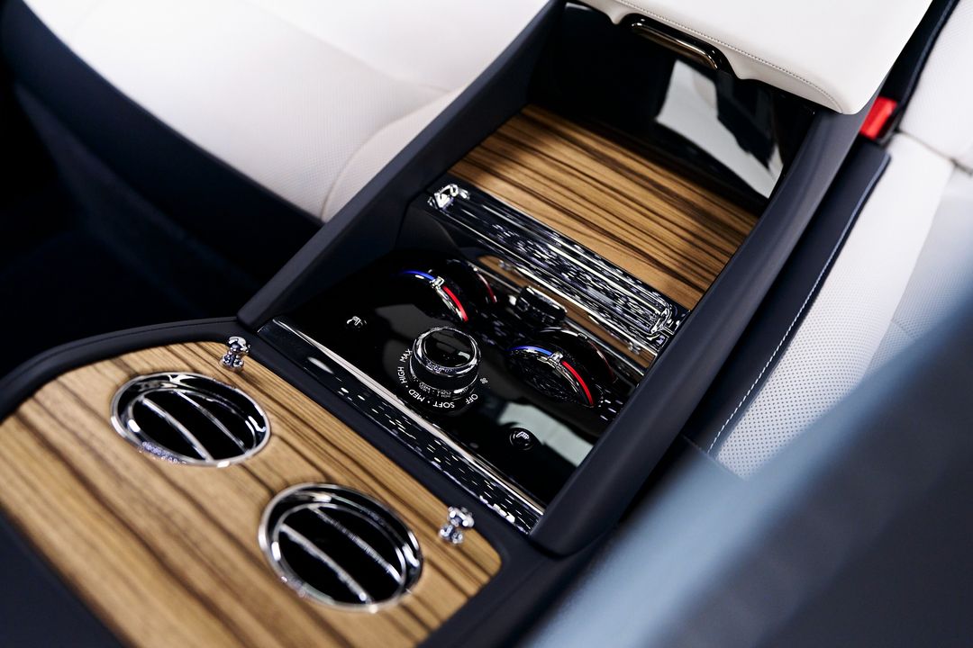 2024 Rolls-Royce Spectre