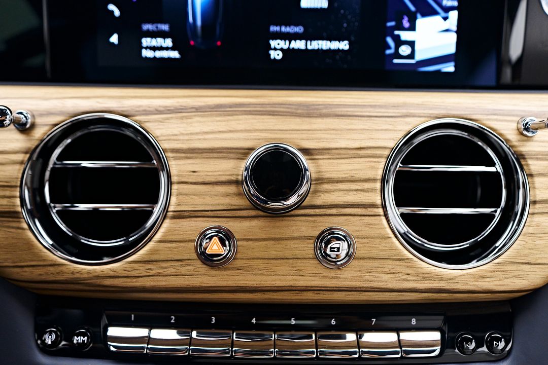 2024 Rolls-Royce Spectre