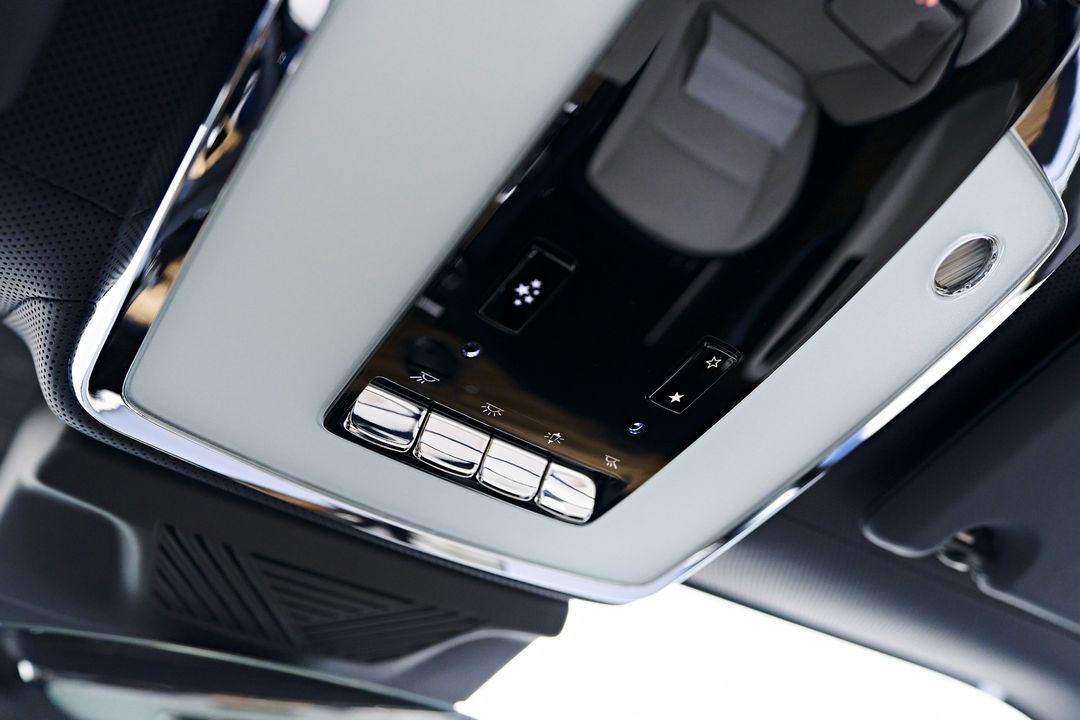 2024 Rolls-Royce Spectre