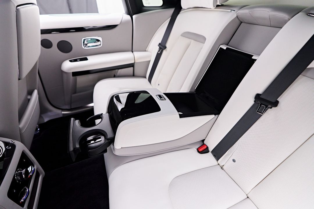 2024 Rolls-Royce Ghost