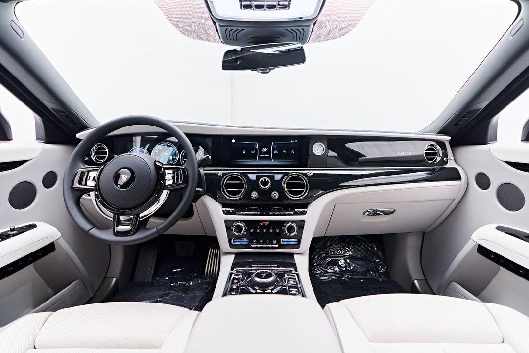 2024 Rolls-Royce Ghost