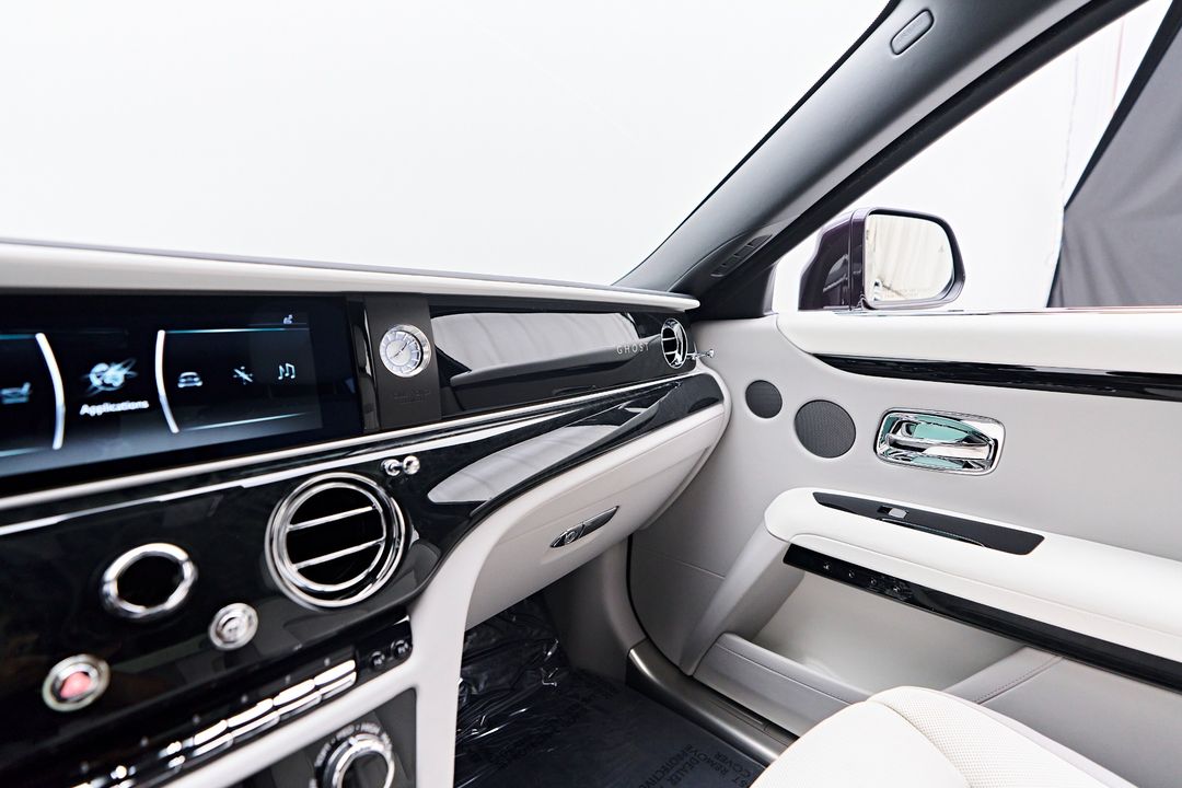 2024 Rolls-Royce Ghost