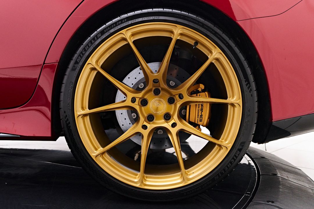 2024 Mercedes-Benz AMG   GT 63
