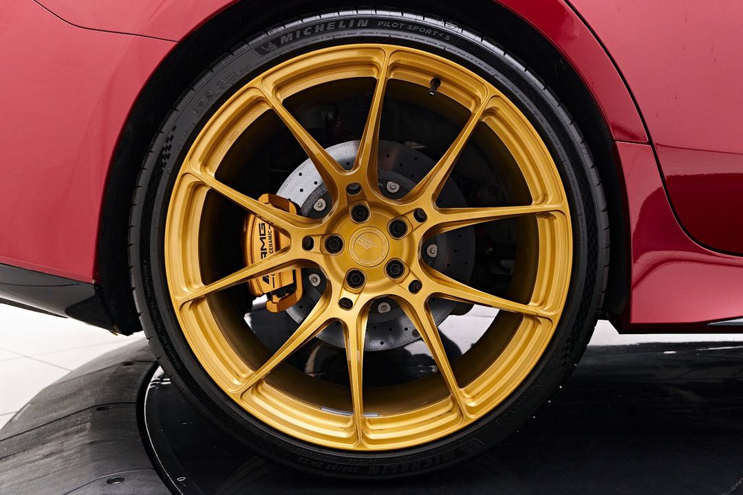 2024 Mercedes-Benz AMG   GT 63