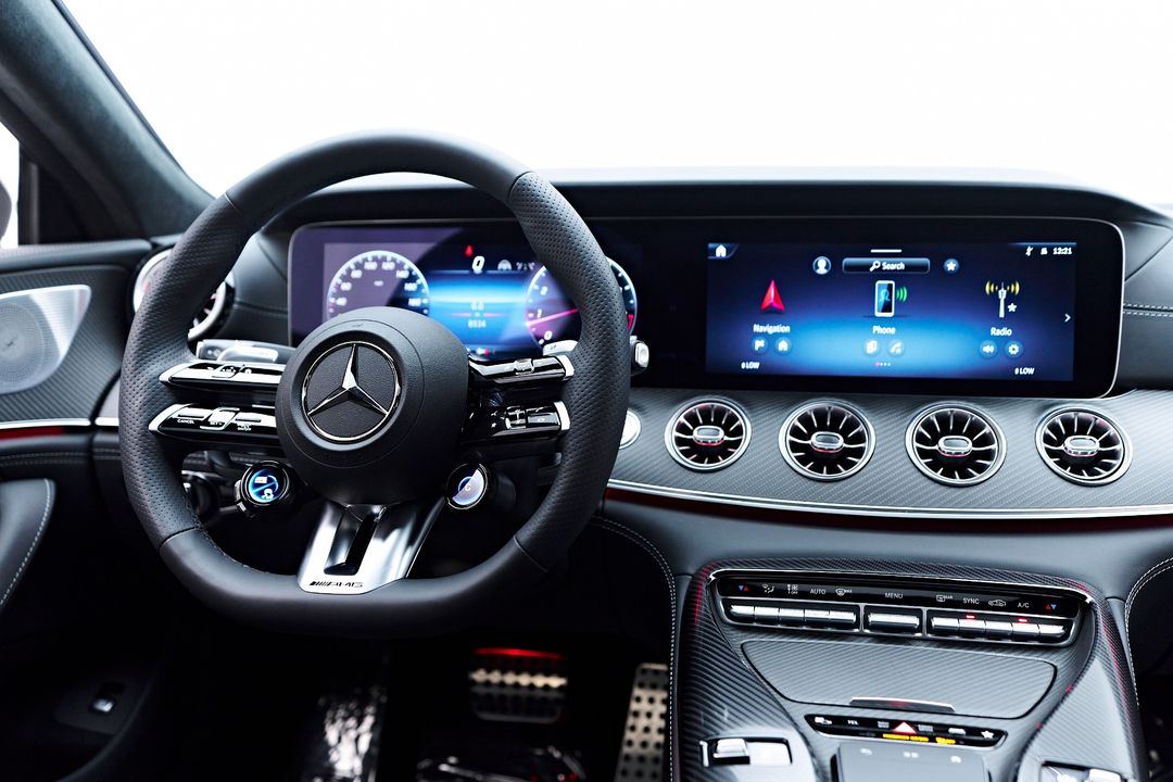 2024 Mercedes-Benz AMG   GT 63