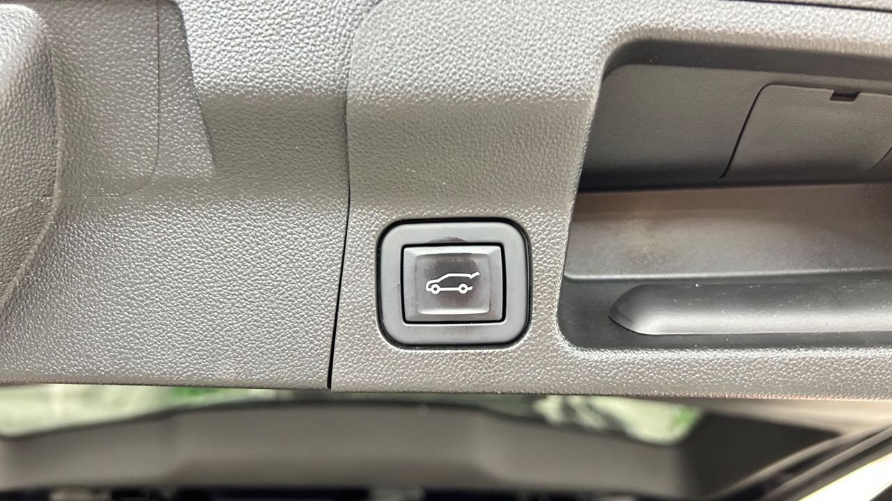 2022 GMC Acadia