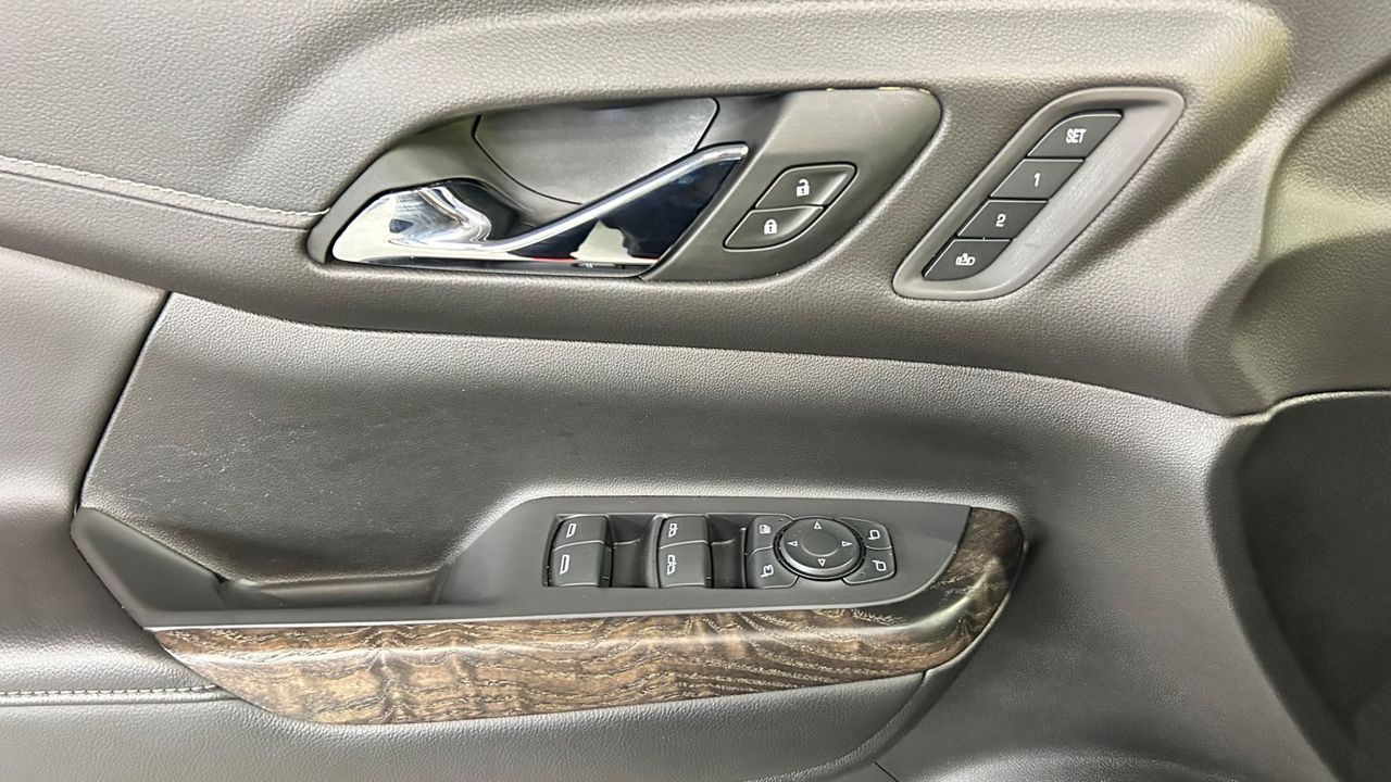 2022 GMC Acadia