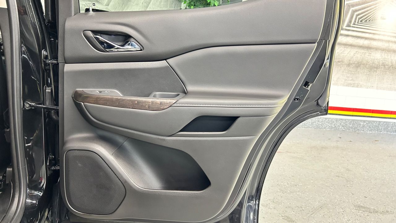 2022 GMC Acadia