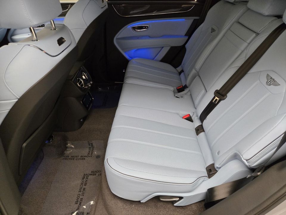2025 Bentley Bentayga