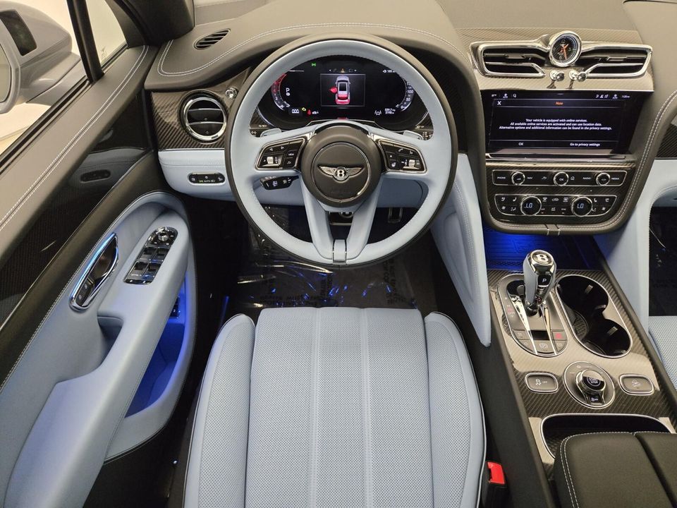 2025 Bentley Bentayga