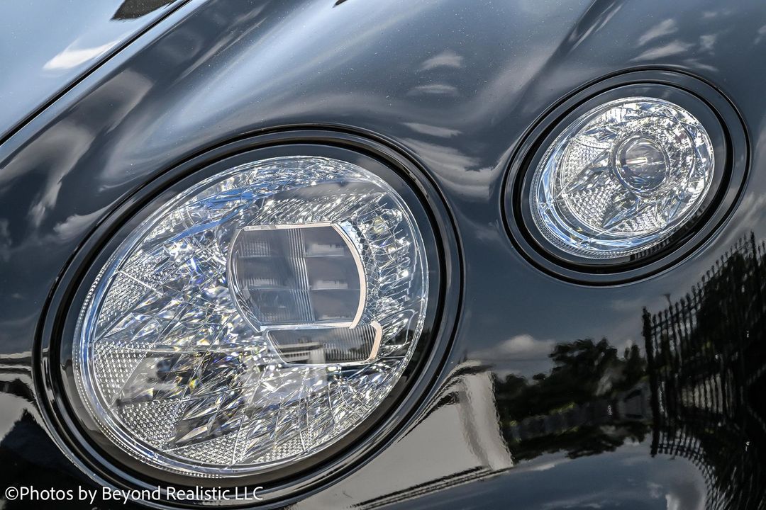 2024 Bentley Continental