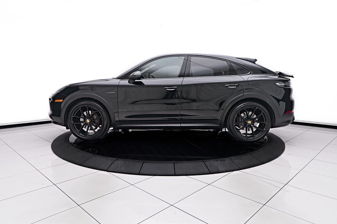 2023 Porsche Cayenne E-Hybrid Coupe
